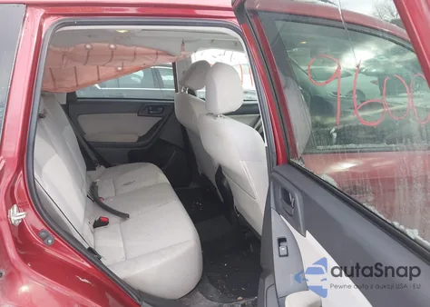 2015 Subaru Forester 2.5I Premium z USA, uszkodzony, nr VIN JF2SJADC0FH803757